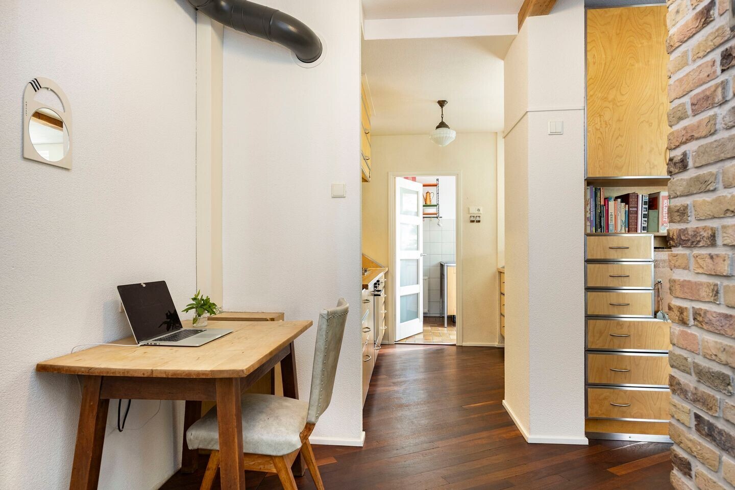 Twee-onder-één-kap te koop: J.H. Boschstraat 19, Enschede