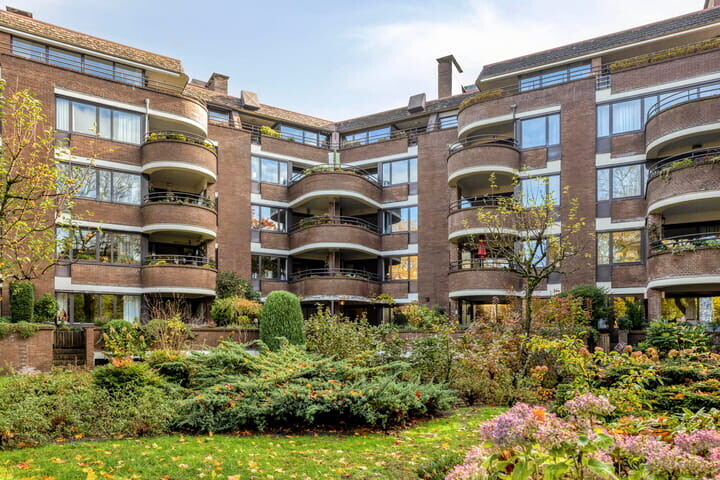 Appartement te koop: J.W. Racerstraat 57, Enschede
