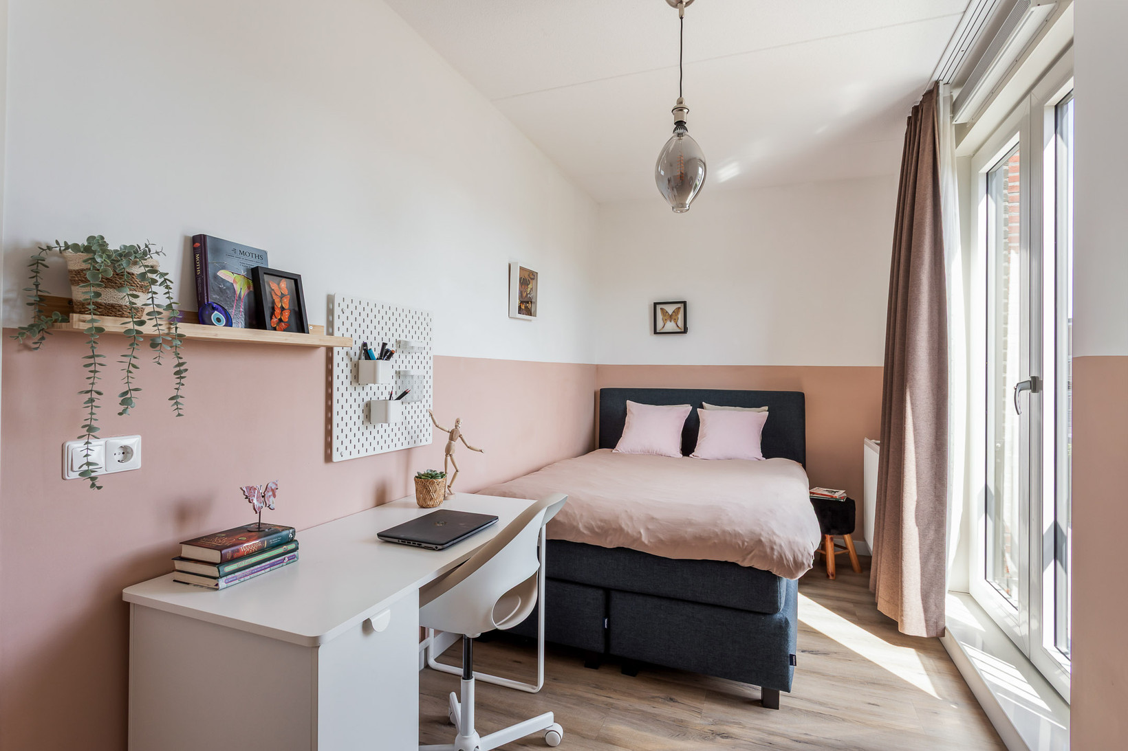 Tussenwoning te koop: Deurningerstraat 72, Enschede