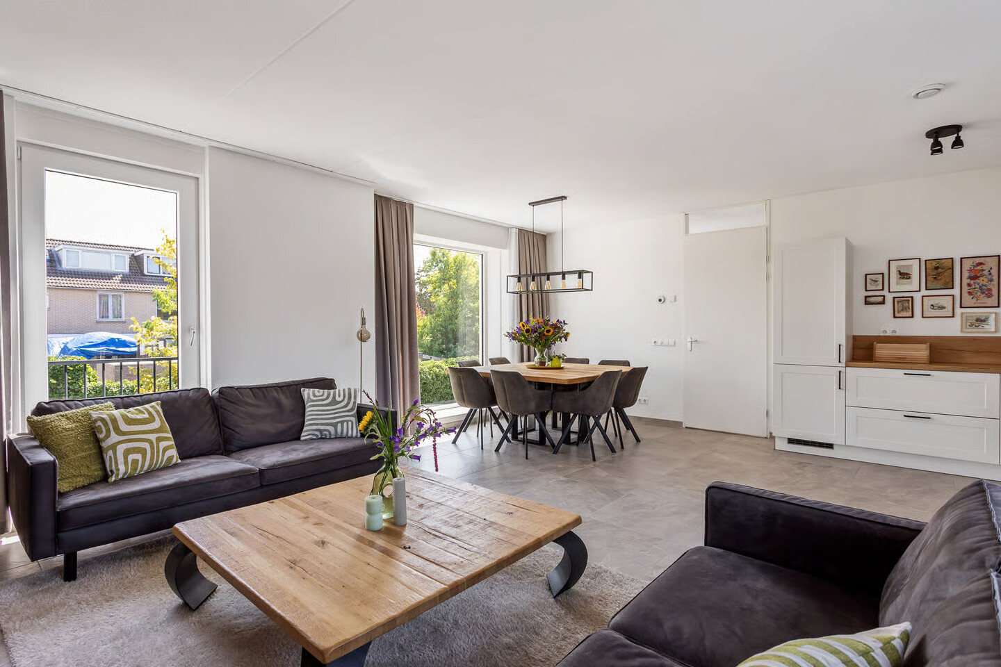 Tussenwoning te koop: Deurningerstraat 72, Enschede