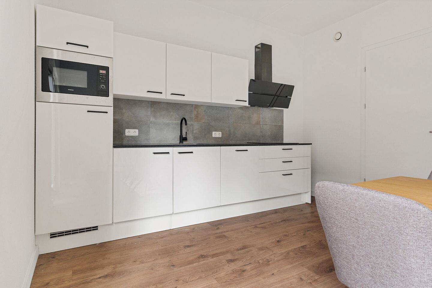 Hoekwoning te koop: Dr. Benthemstraat 8, Enschede