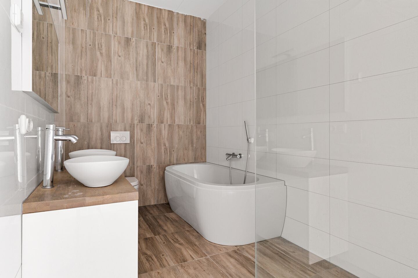 Hoekwoning te koop: Dr. Benthemstraat 8, Enschede