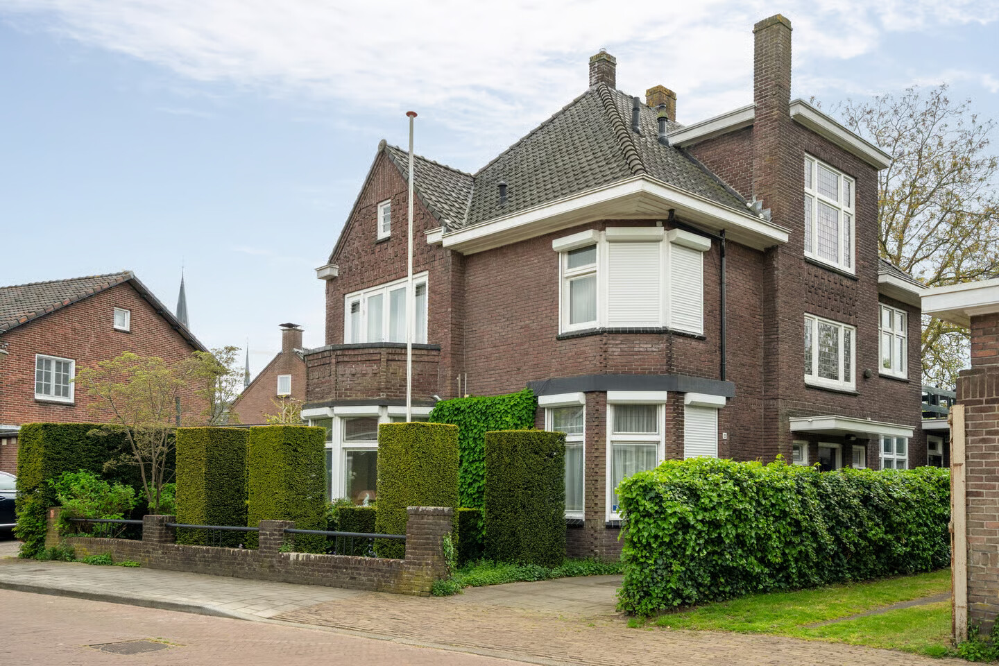 Twee-onder-één-kap te koop: Potgieterstraat 2, Enschede