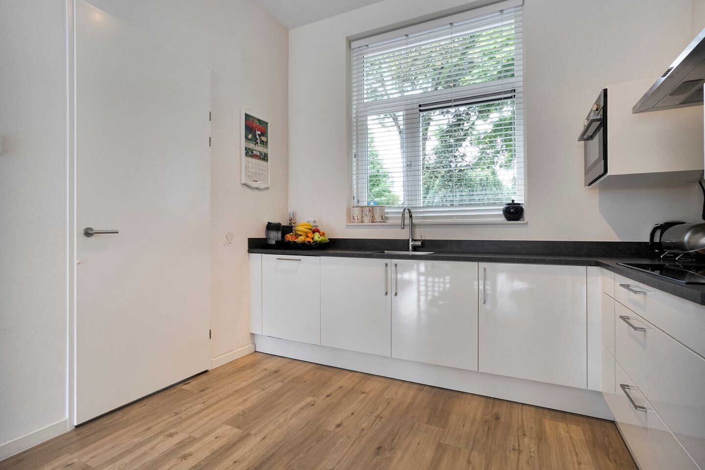 Tussenwoning te koop: Niermansgang 18, Enschede