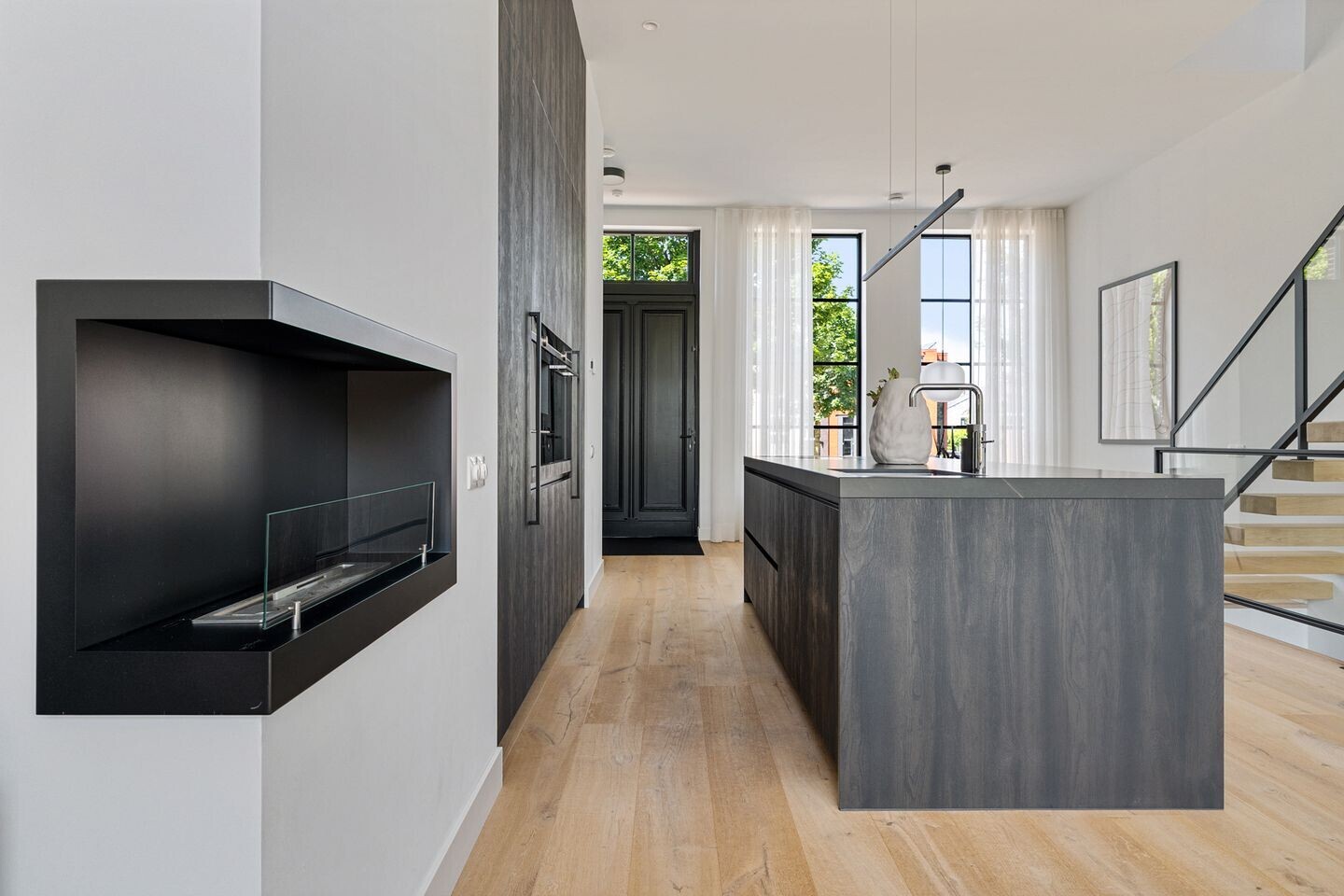Tussenwoning te koop: De Coöperatie 32, Enschede