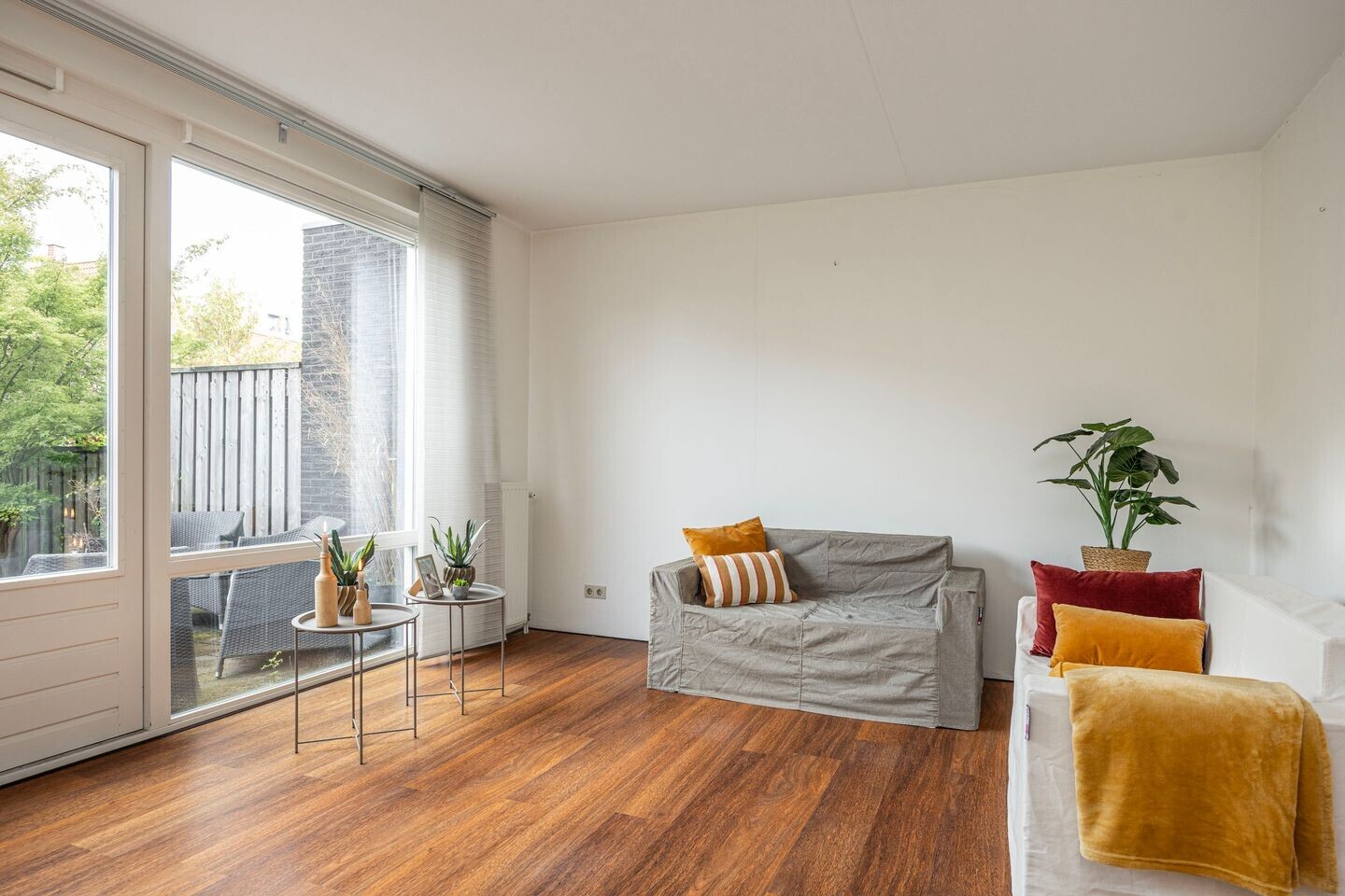 Tussenwoning te koop: leliestraat 53, Enschede
