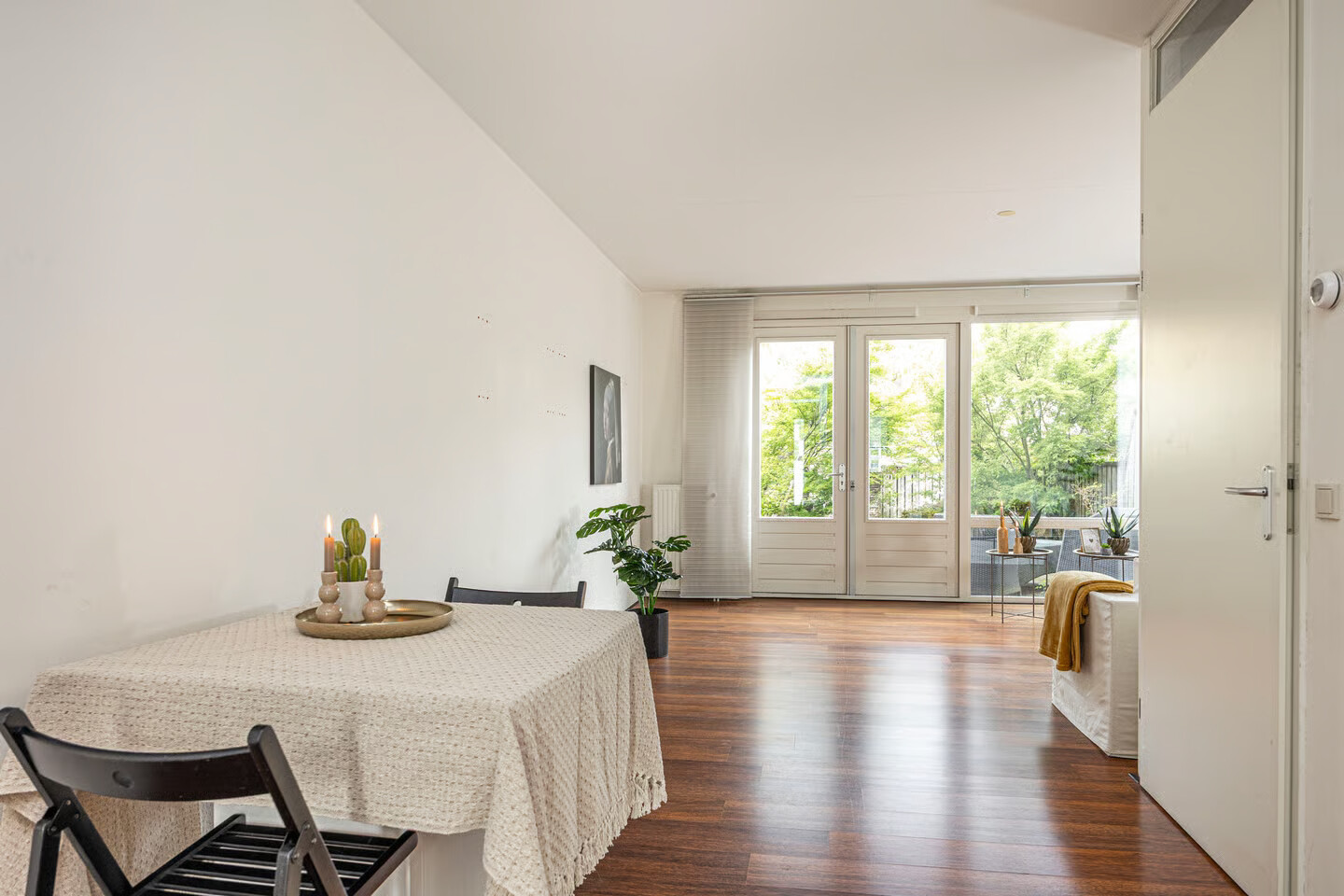 Tussenwoning te koop: leliestraat 53, Enschede