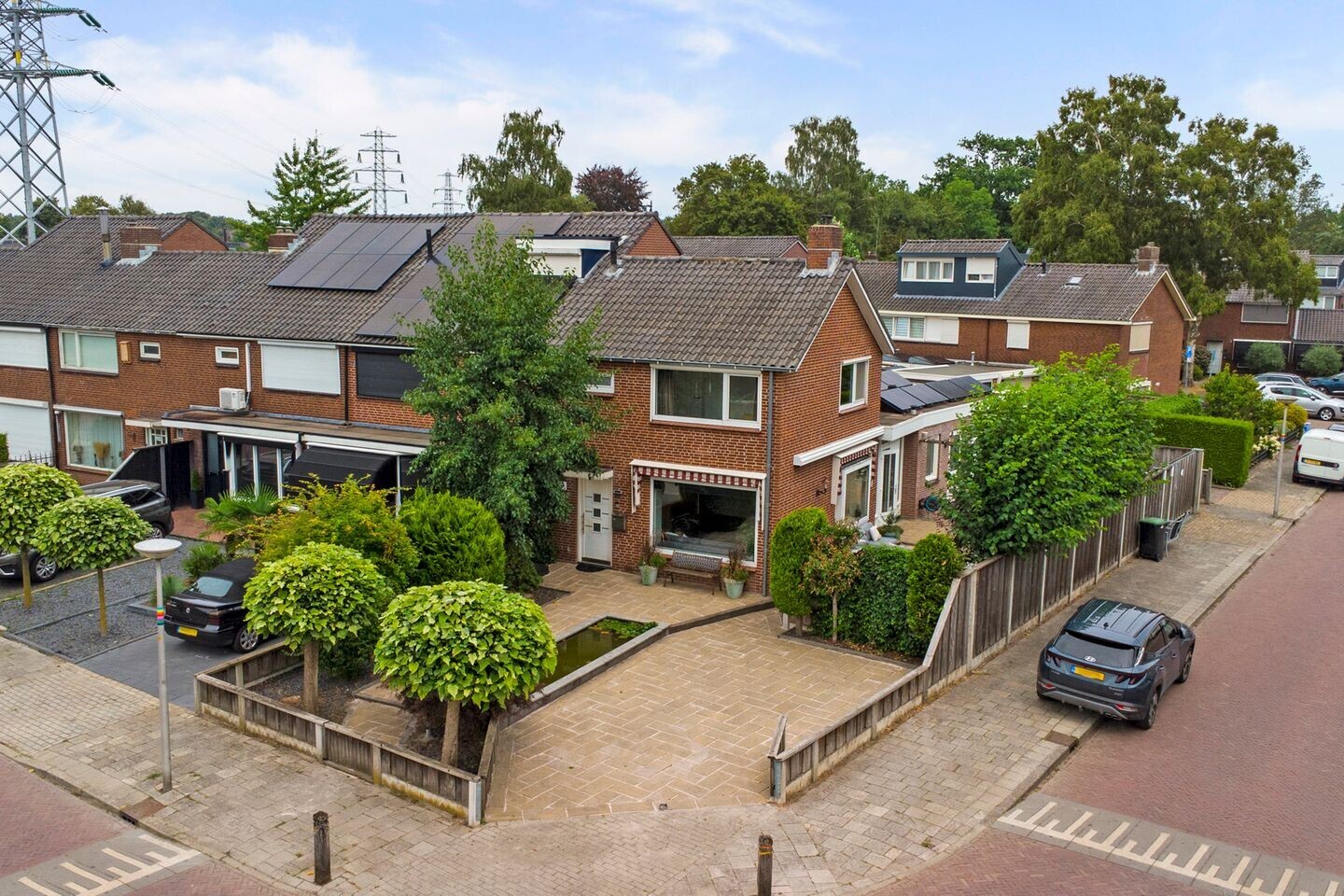 Hoekwoning te koop: Toekomststraat 207, Enschede