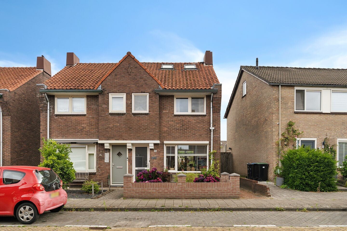 Twee-onder-één-kap te koop: J.W. Swiersstraat 6, Enschede
