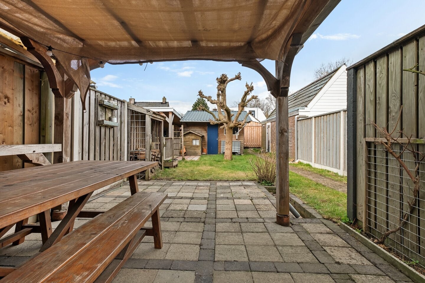 Hoekwoning te koop: Noordhoek Hegtstraat 66, Enschede