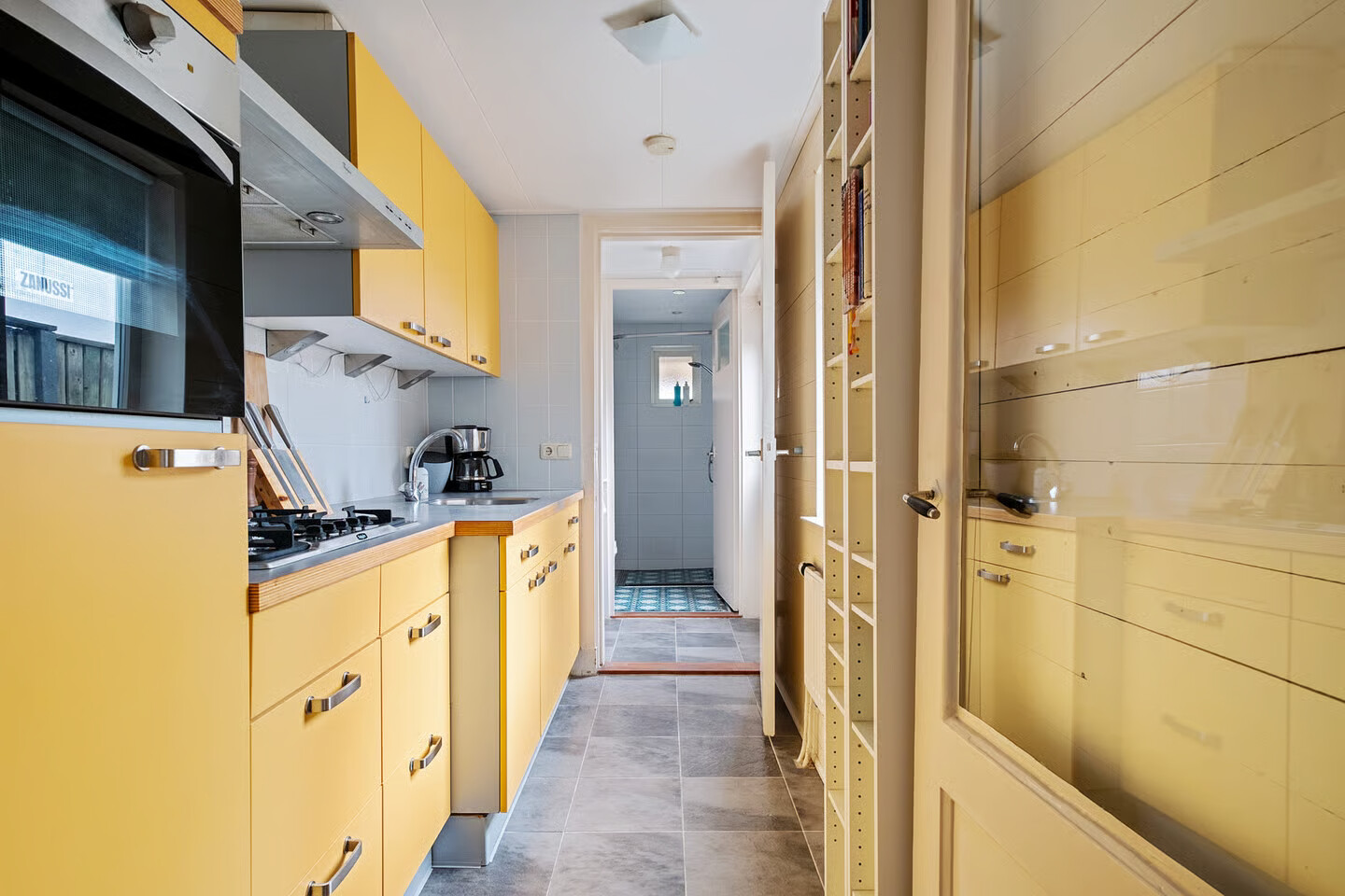 Hoekwoning te koop: Noordhoek Hegtstraat 66, Enschede