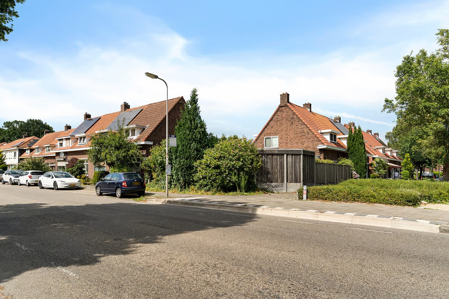 Tussenwoning te koop: Jupiterstraat 124, Enschede