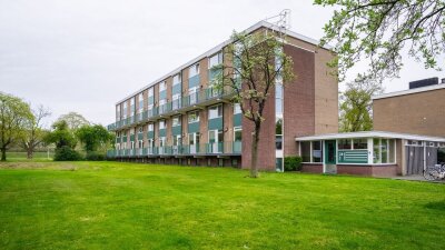 Roelof van. 143