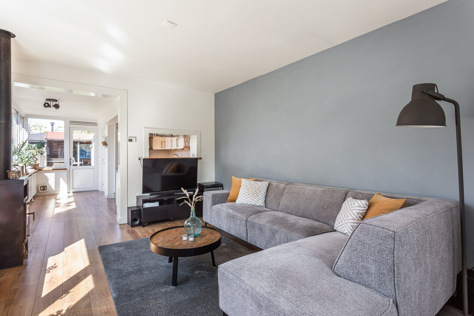 Hoekwoning te koop: Johan Wijnoltsstraat 148, Enschede