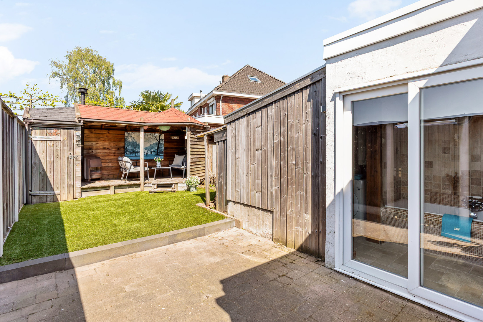 Hoekwoning te koop: Johan Wijnoltsstraat 148, Enschede