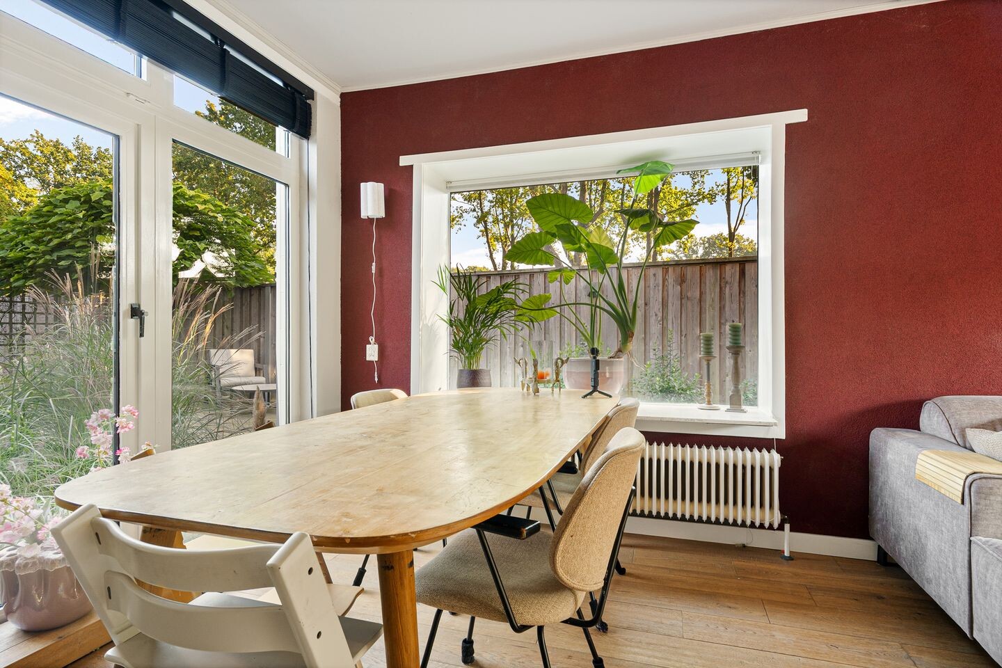 Hoekwoning te koop: Otto van Taverenstraat 2, Enschede