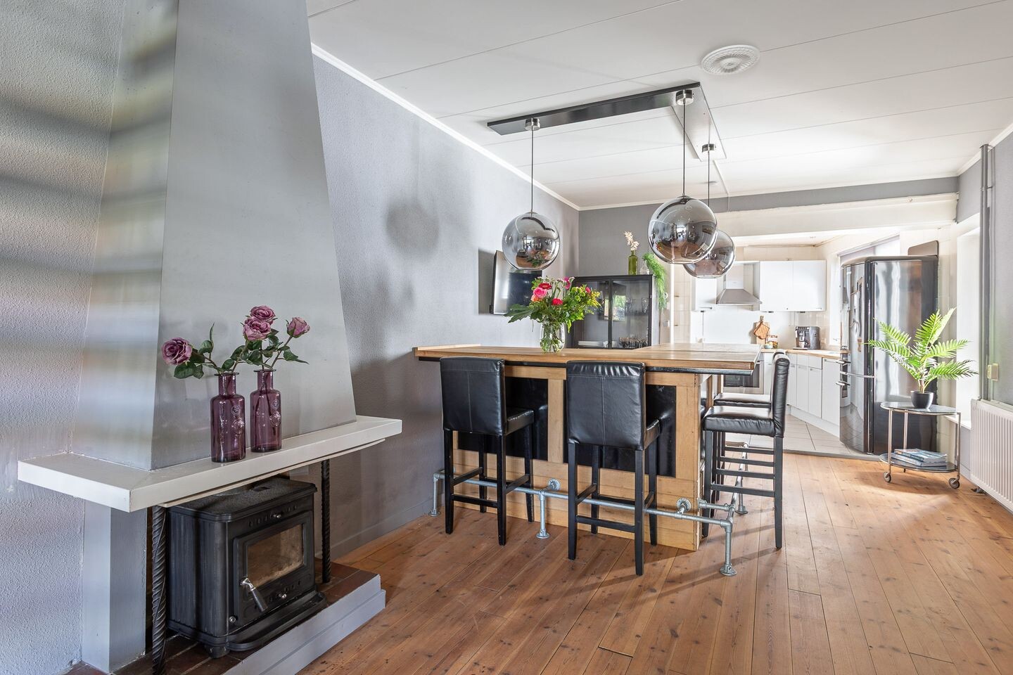 Hoekwoning te koop: Johan van Reesstraat 37, Enschede