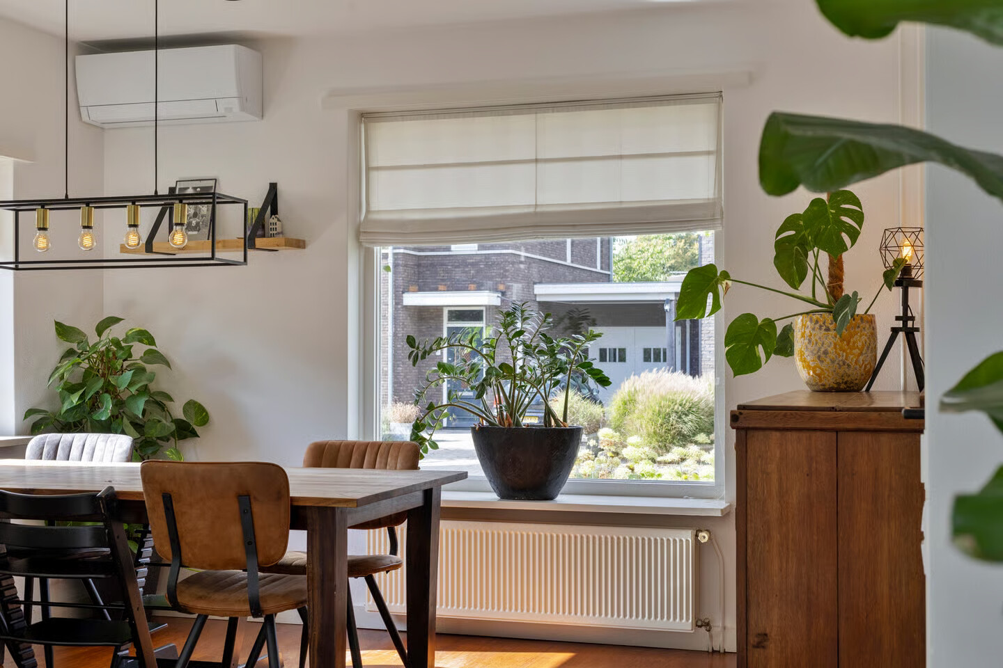 Hoekwoning te koop: Van Hogendorpstraat 7, Enschede