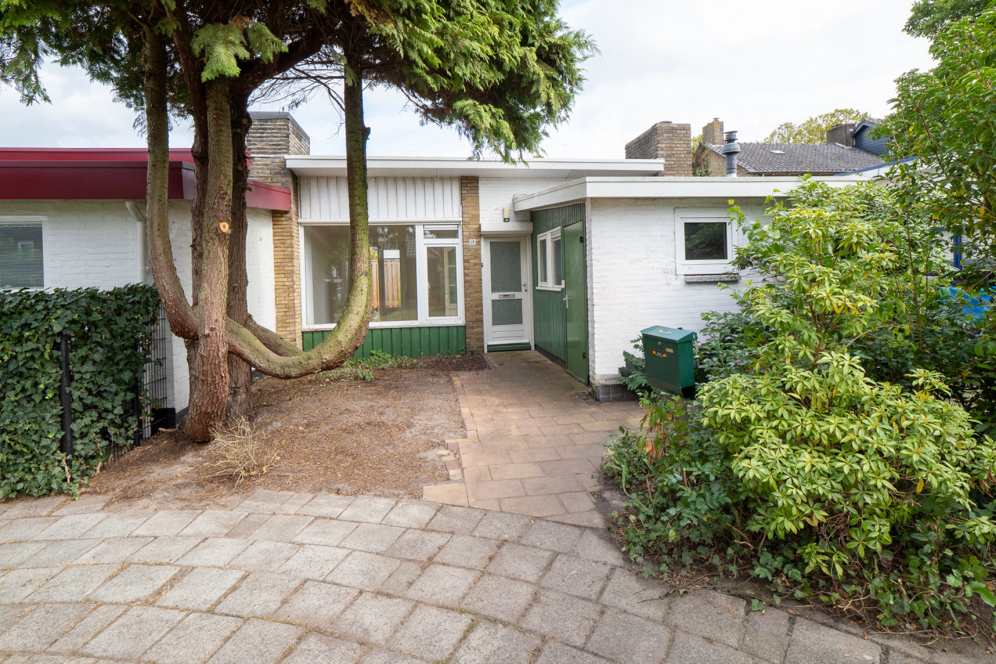 Hoekwoning te koop: Dr. Nolensstraat 14, Enschede