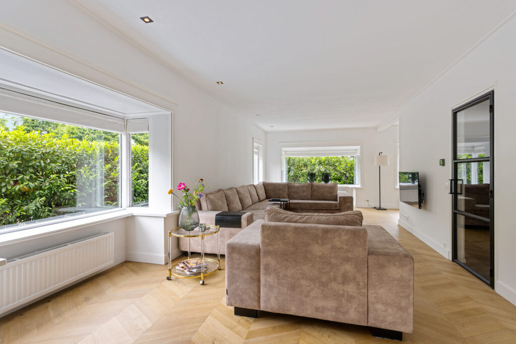 Vrijstaande woning te koop: Minister Goeman Borgesiusstraat 25, Enschede