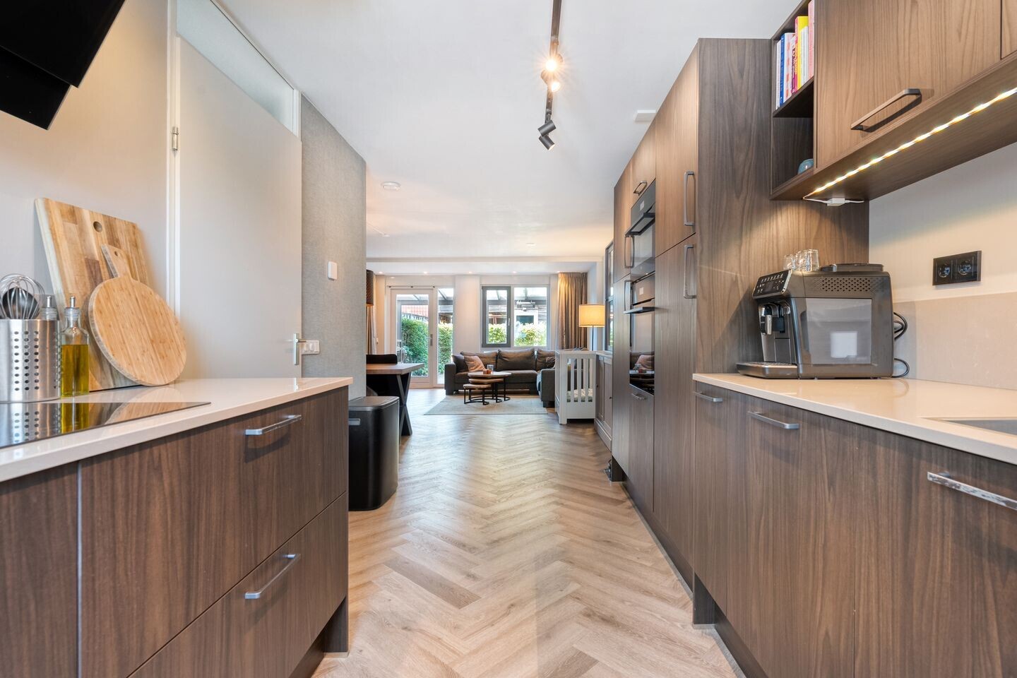 Hoekwoning te koop: Deurningerstraat 151, Enschede