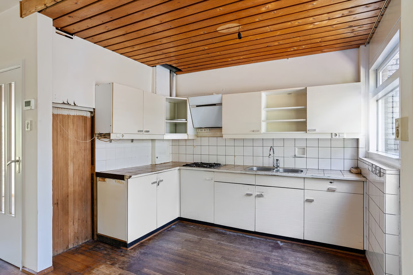 Tussenwoning te koop: De Achterhorst 24, Enschede