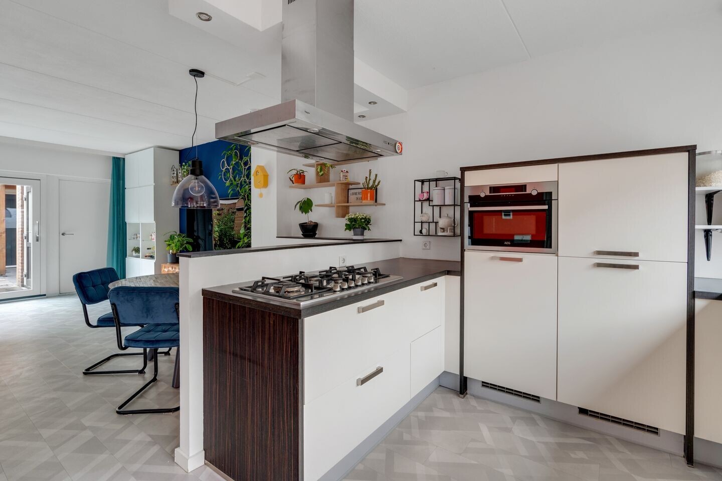 Hoekwoning te koop: Schurinksweg 17, Enschede