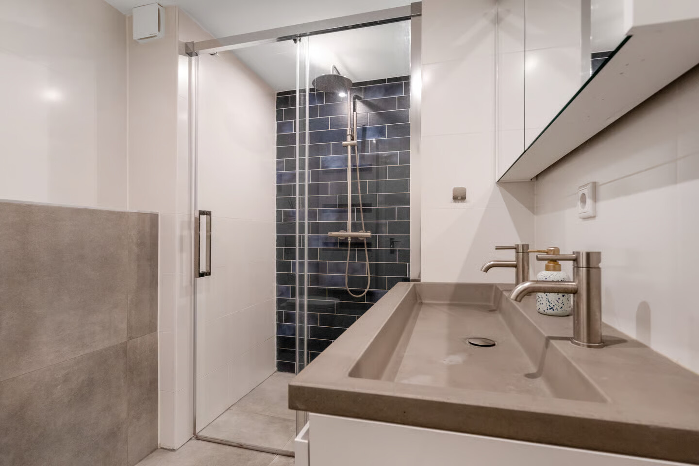 Hoekwoning te koop: Schurinksweg 17, Enschede