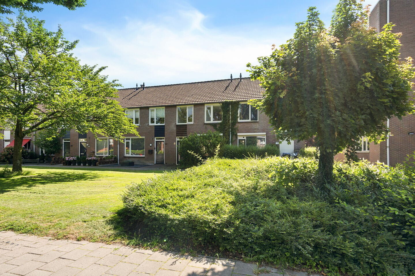 Tussenwoning te koop: H.B. Blijdensteinlaan 144, Enschede