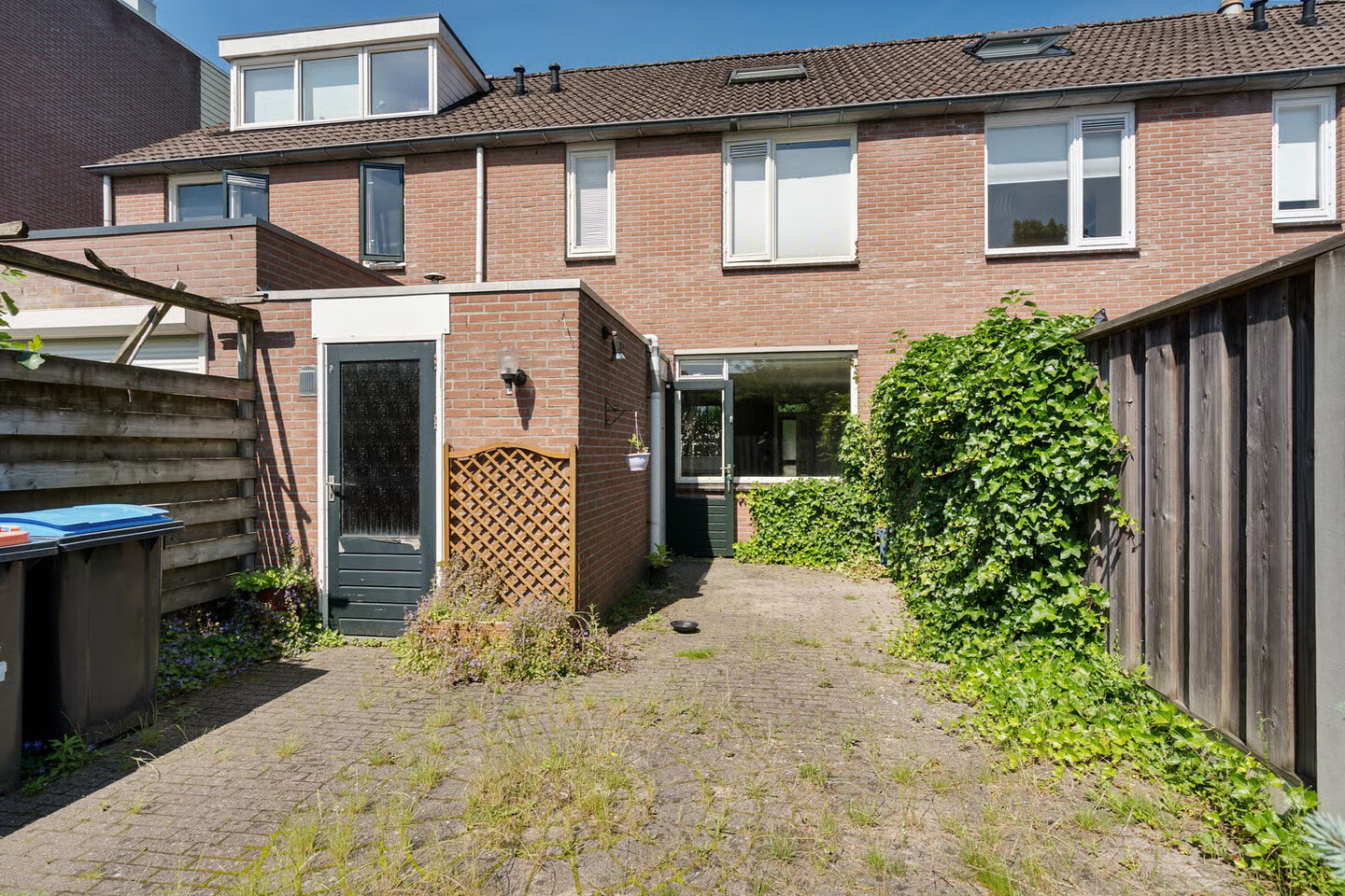 Tussenwoning te koop: H.B. Blijdensteinlaan 144, Enschede