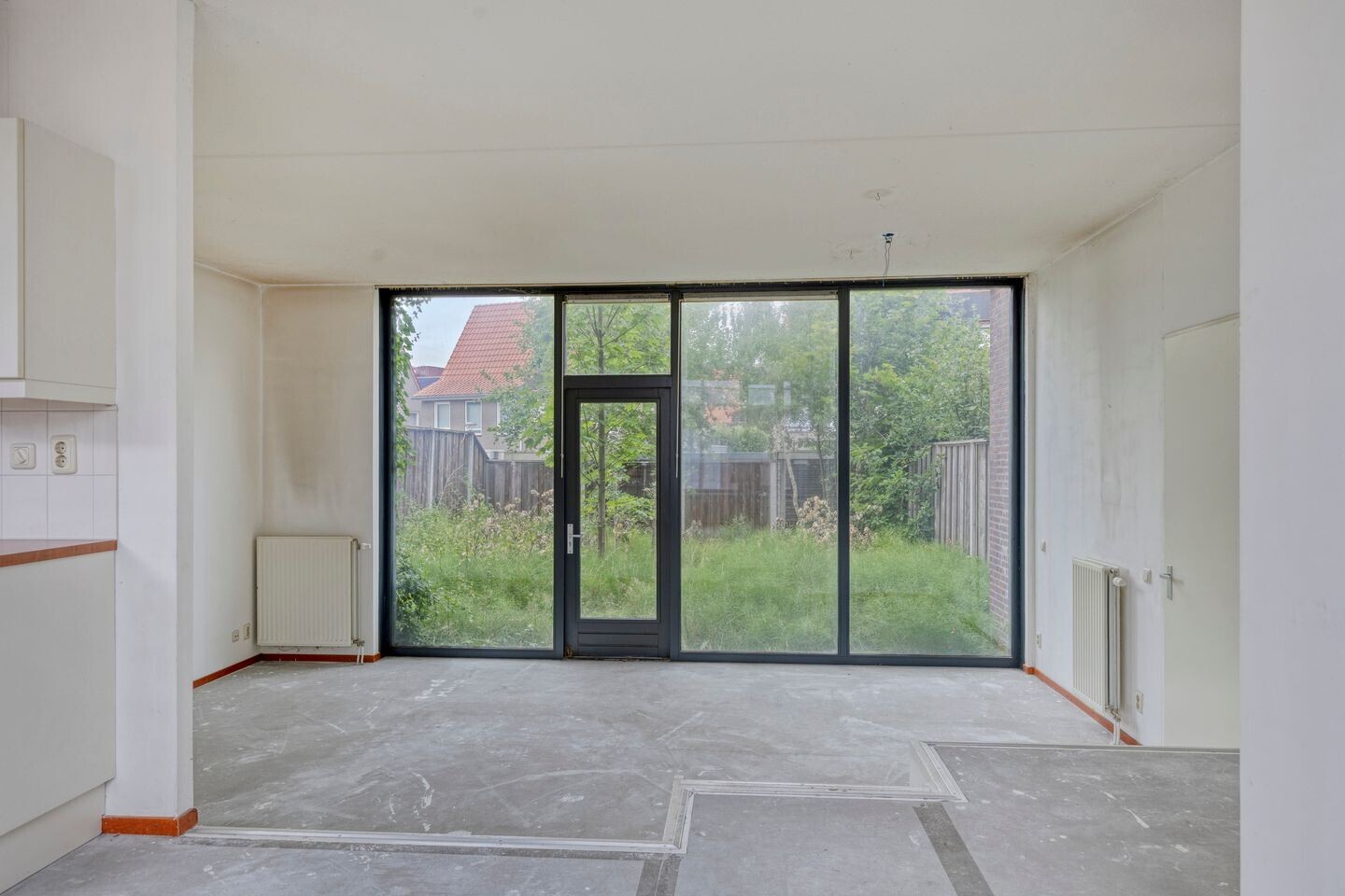 Twee-onder-één-kap te koop: Roomweg 181, Enschede