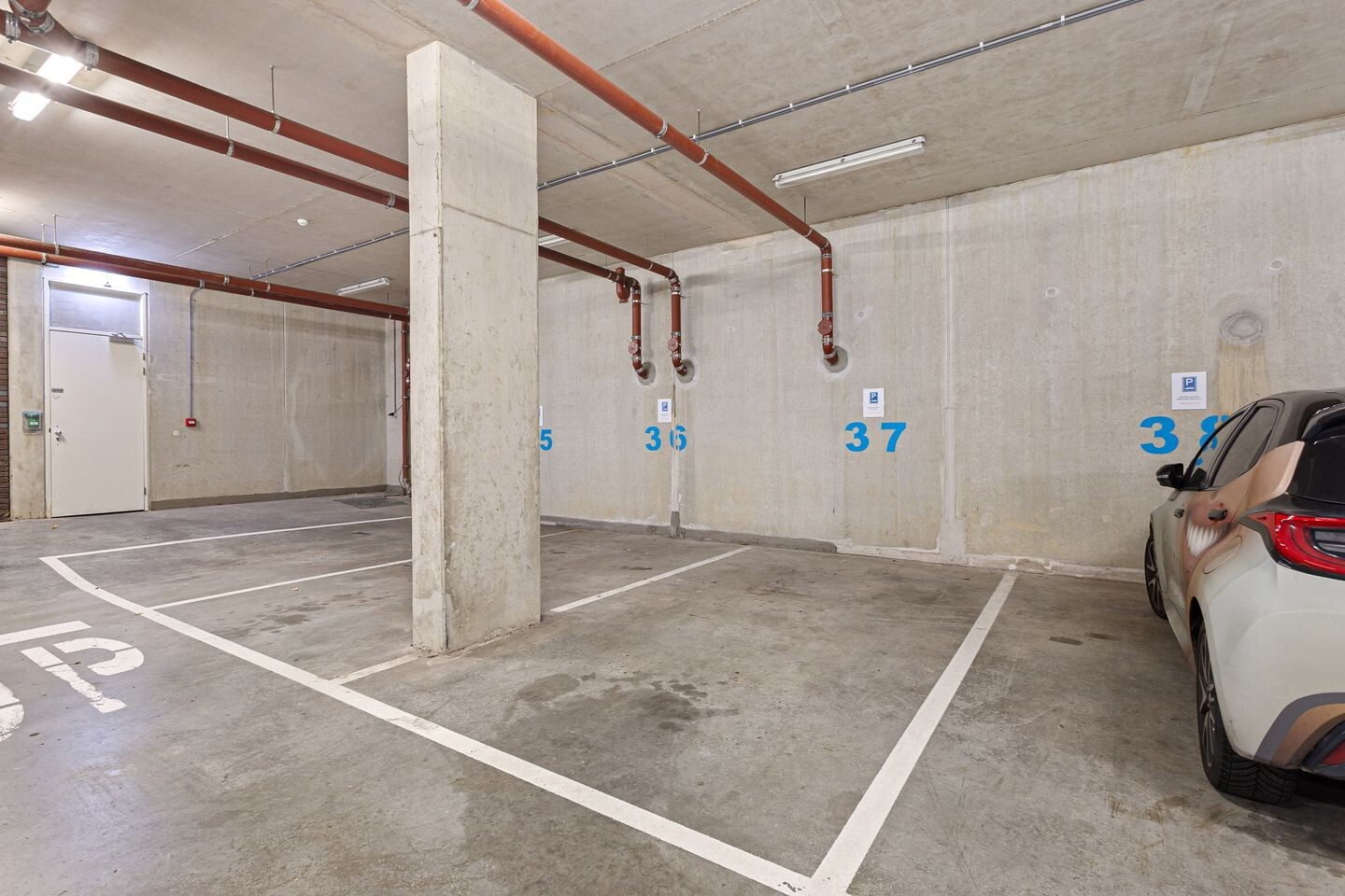 Appartement te koop: Roomweg 170-37, Enschede