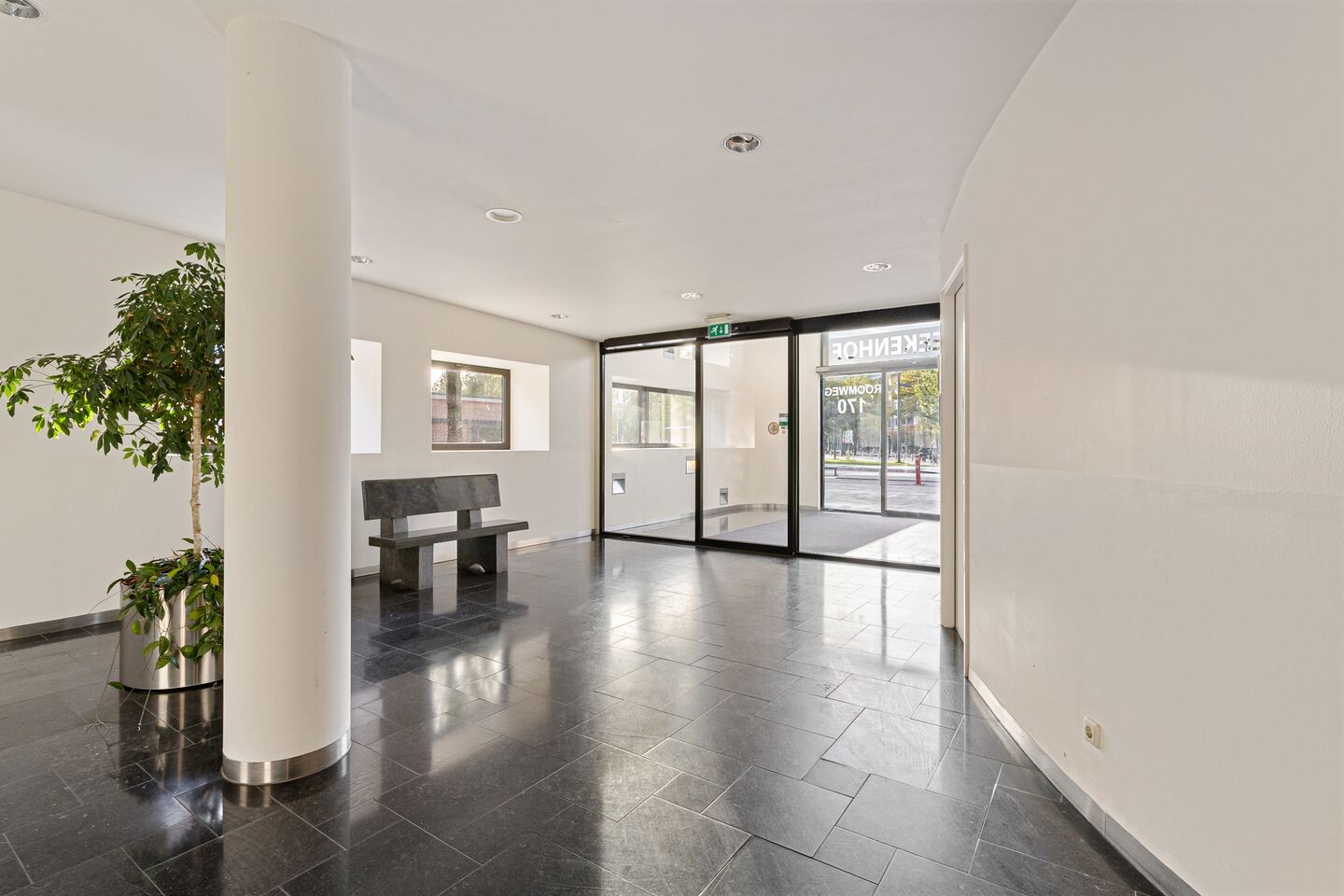 Appartement te koop: Roomweg 170-37, Enschede