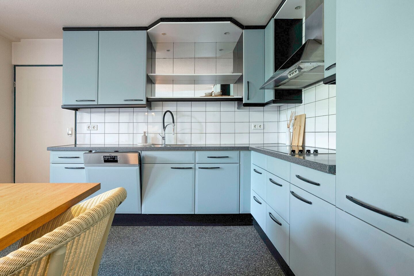 Tussenwoning te koop: S.N. Menkostraat 19, Enschede