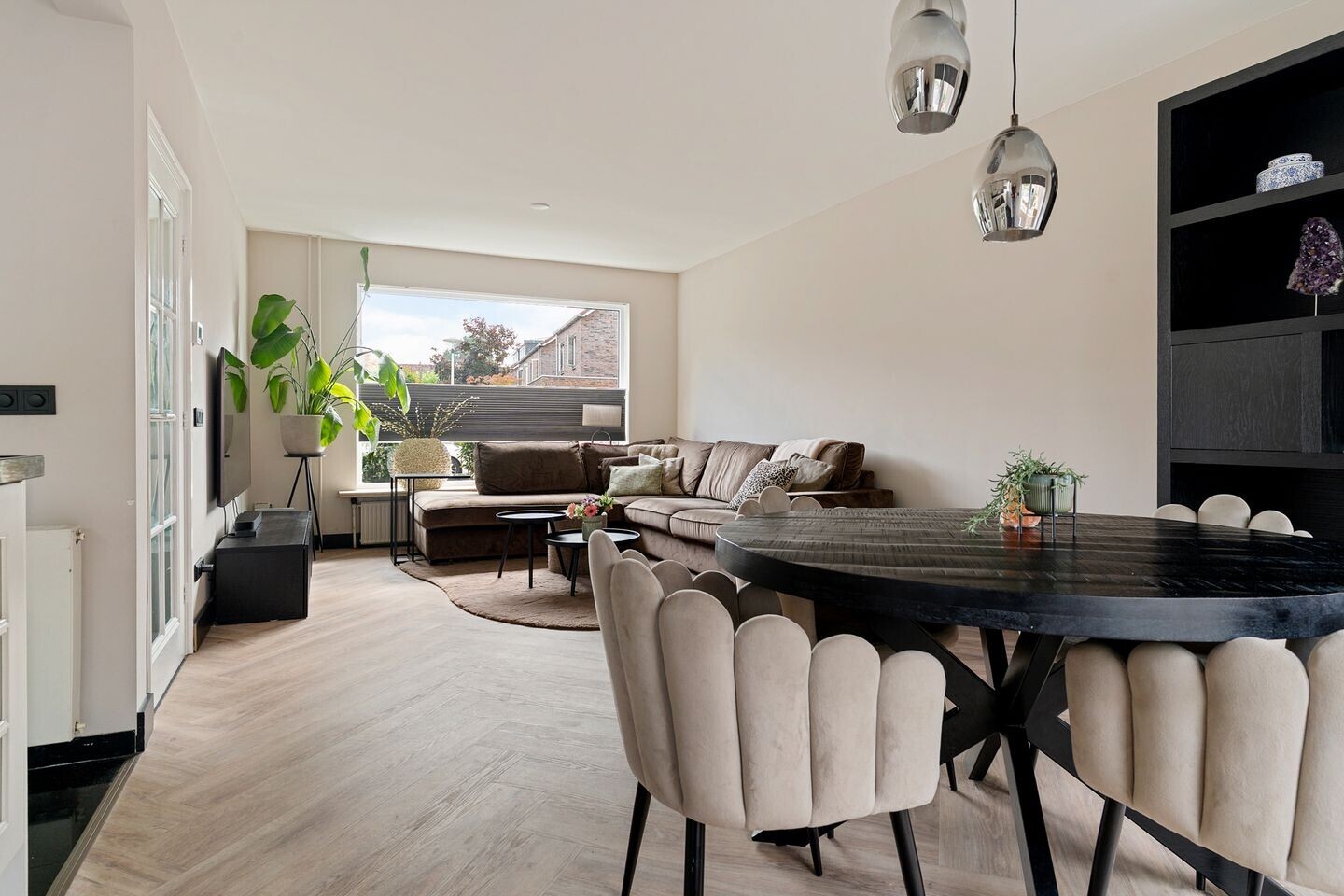 Tussenwoning te koop: P.A. van Deldenstraat 33, Enschede