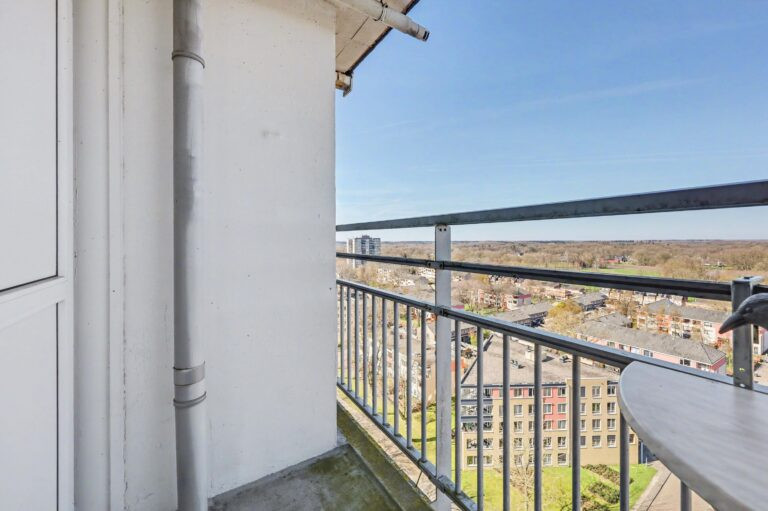 Appartement te koop: Waalstraat 225, Enschede