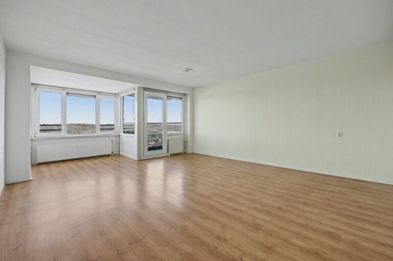 Appartement te koop: Waalstraat 225, Enschede