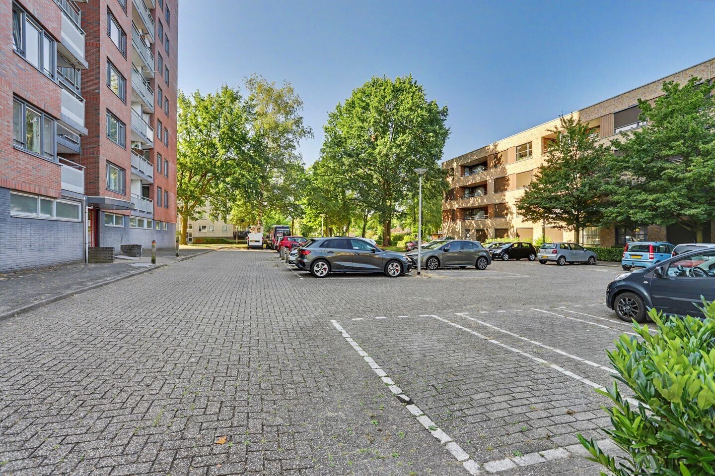 Appartement te koop: Waalstraat 227, Enschede