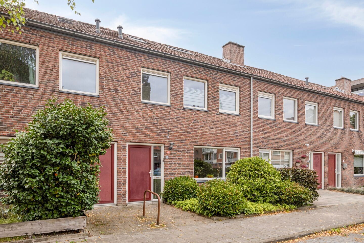 Tussenwoning te koop: Roerstraat 33, Enschede