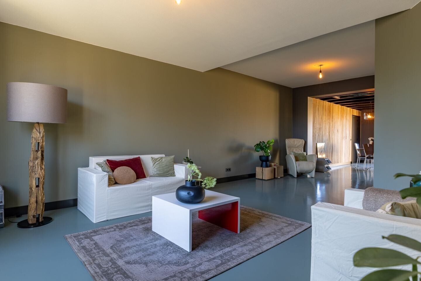 Twee-onder-één-kap te koop: Oldenzaalsestraat 677, Enschede