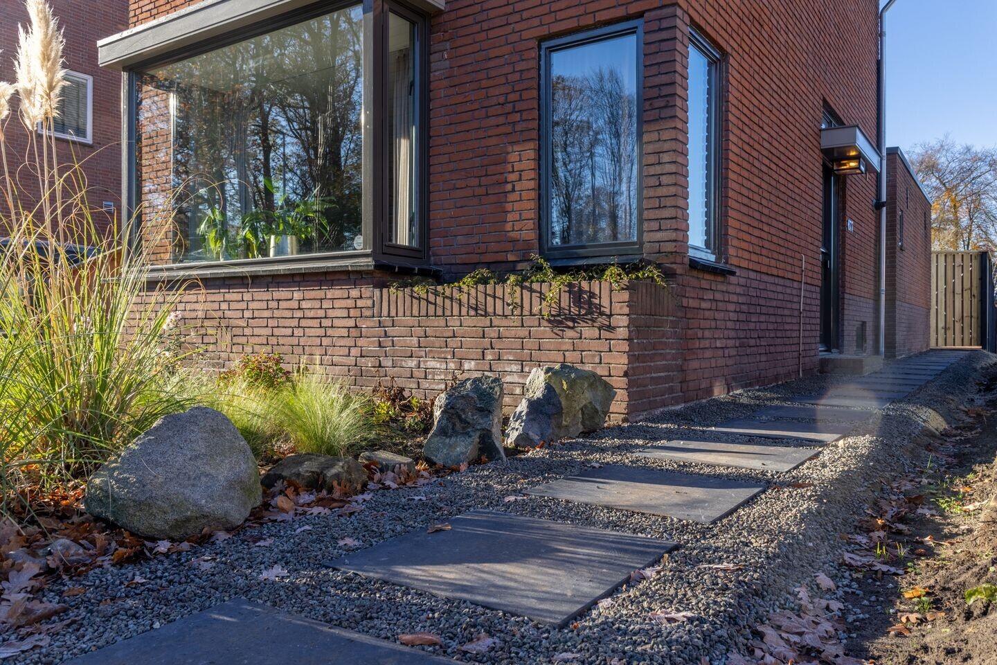 Twee-onder-één-kap te koop: Oldenzaalsestraat 677, Enschede