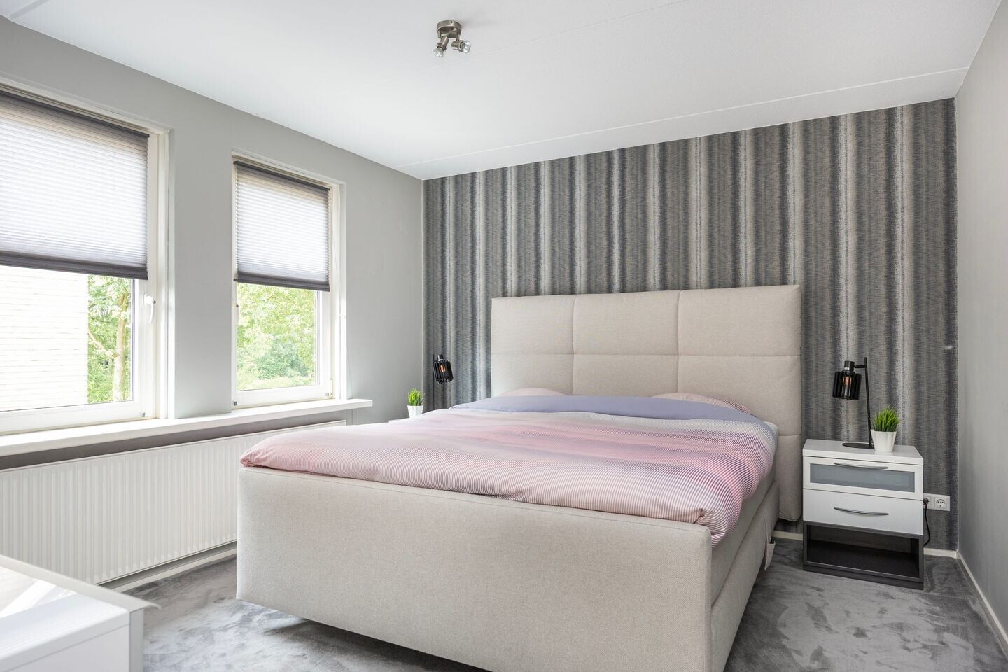 Twee-onder-één-kap te koop: Schuttekamp 107, Enschede