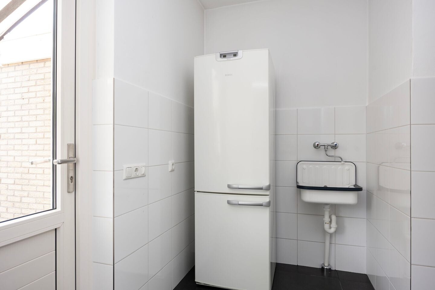 Twee-onder-één-kap te koop: Schuttekamp 107, Enschede