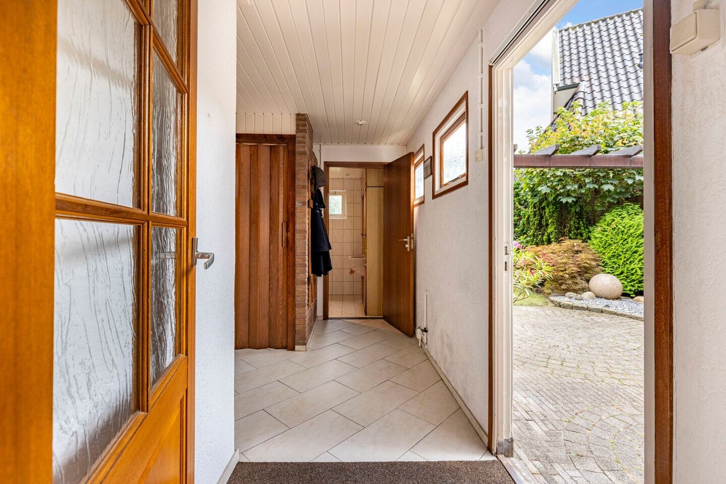 Hoekwoning te koop: Dorpsstraat 135A, Enschede