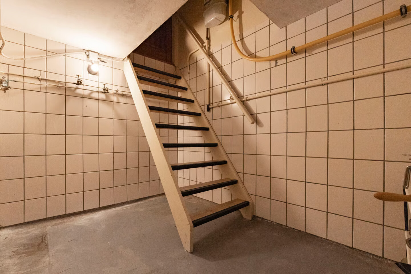 Hoekwoning te koop: Dorpsstraat 135A, Enschede
