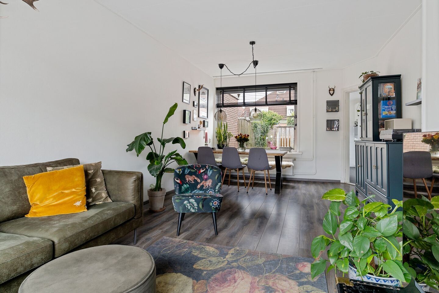 Tussenwoning te koop: Schreursweg 36, Enschede