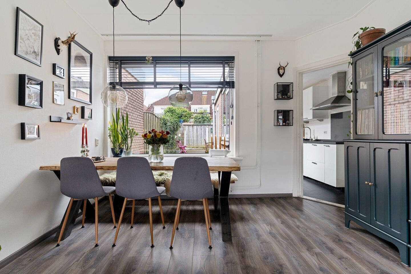 Tussenwoning te koop: Schreursweg 36, Enschede