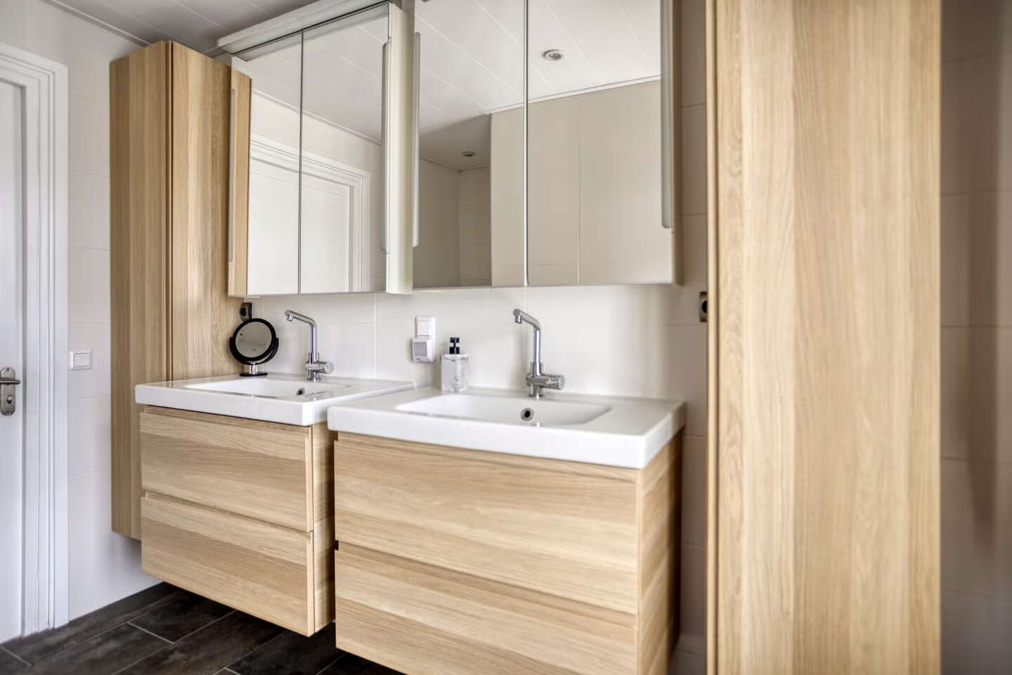 Twee-onder-één-kap te koop: Faberstraat 16, Enschede