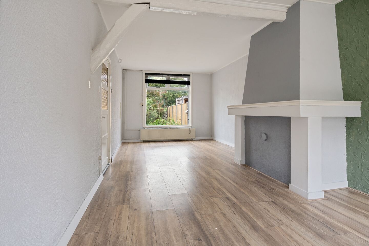 Twee-onder-één-kap te koop: Irisstraat 59, Enschede