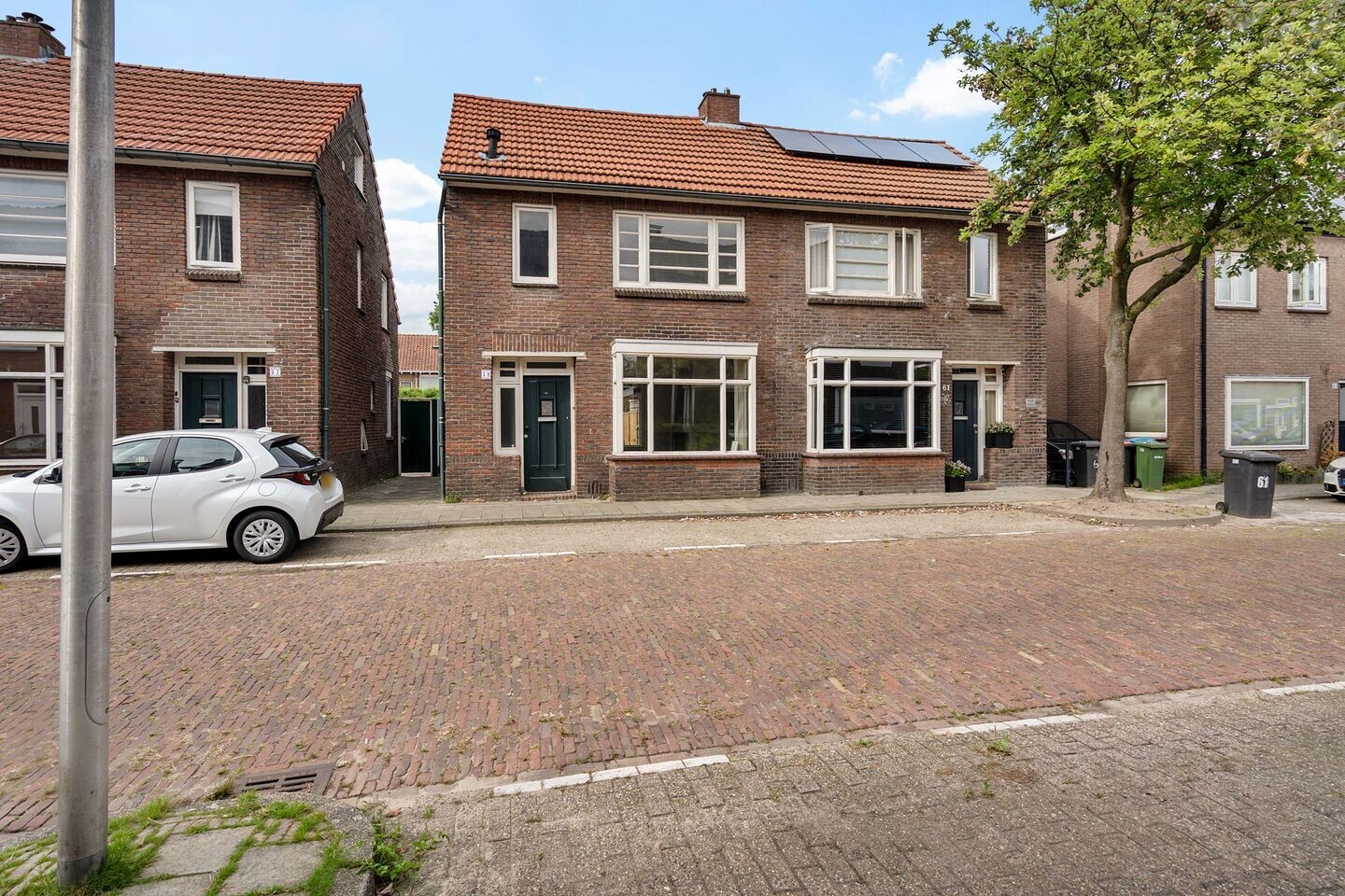 Twee-onder-één-kap te koop: Irisstraat 59, Enschede